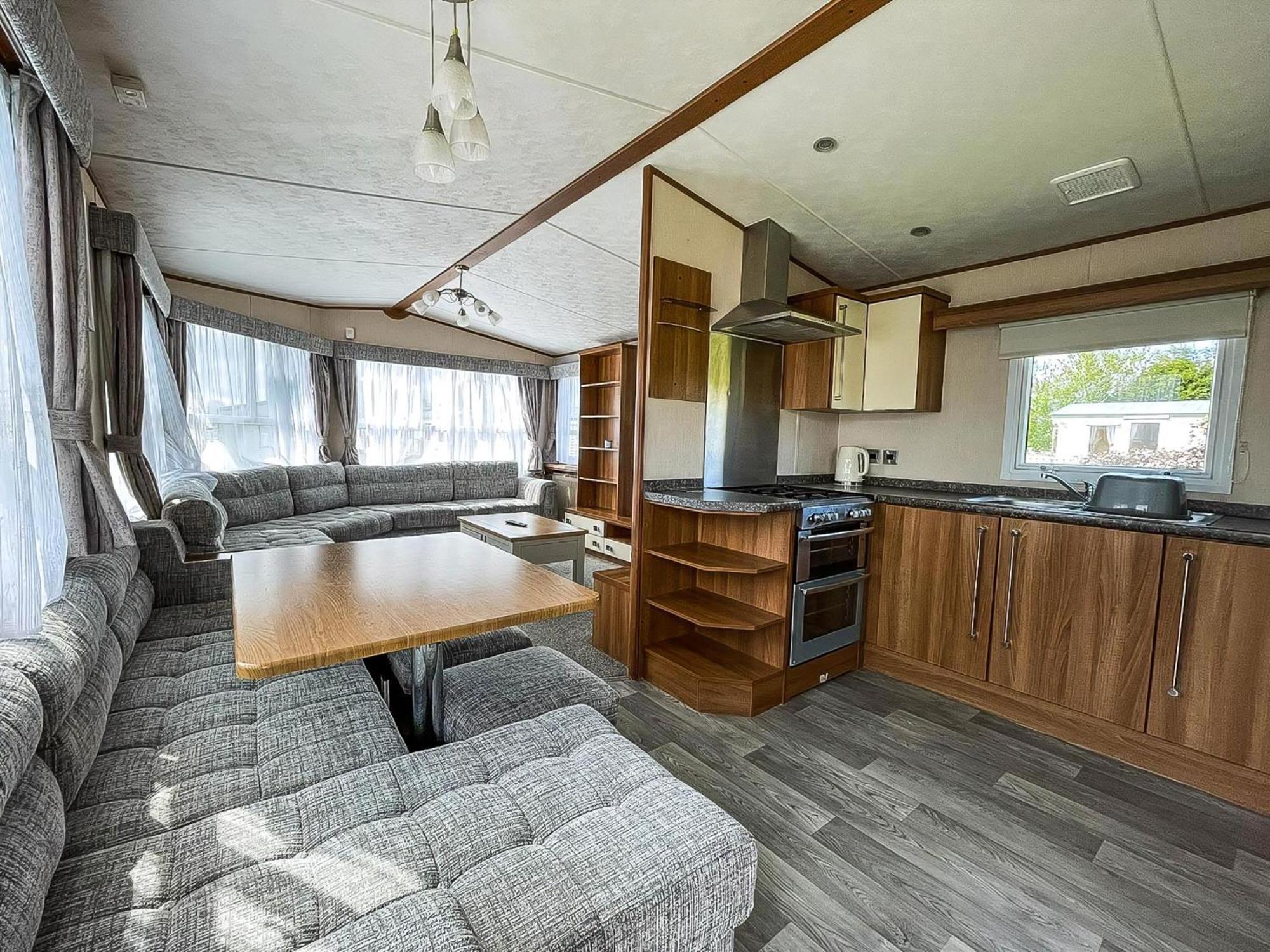 Lovely 8 Berth Caravan At Sunnydale In Lincolnshire Ref 35239S Louth  Exterior photo